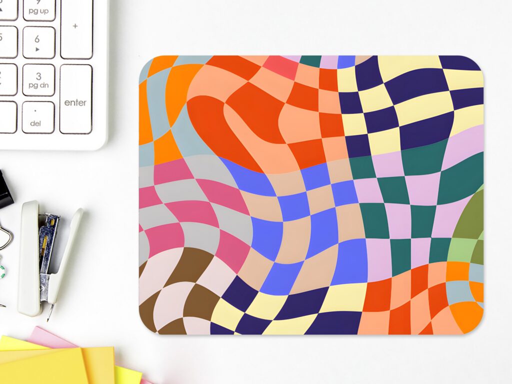 Retro Checkered Mouse Pad, Abstract Wavy Geometric Colorful Desk Mat